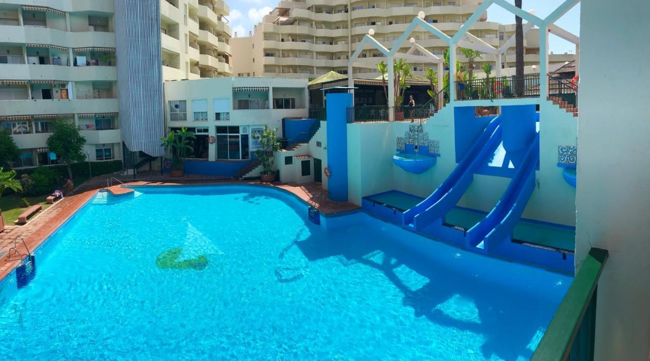 Benal Beach Cozy Apartment With A Water Park. 베날마데나코스타 외부 사진